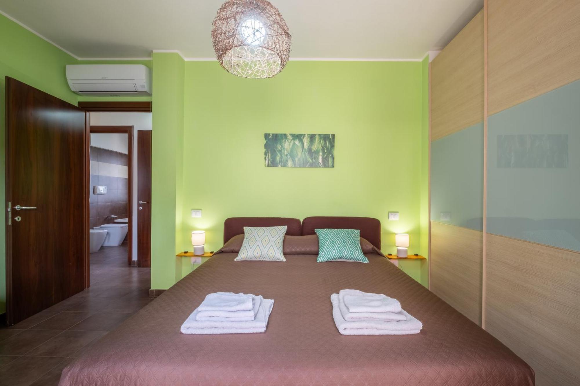 Butterfly Apartment Cagliari - Self Check-In, No Kitchen 외부 사진